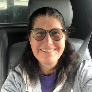 Meet your Posher, Linda
